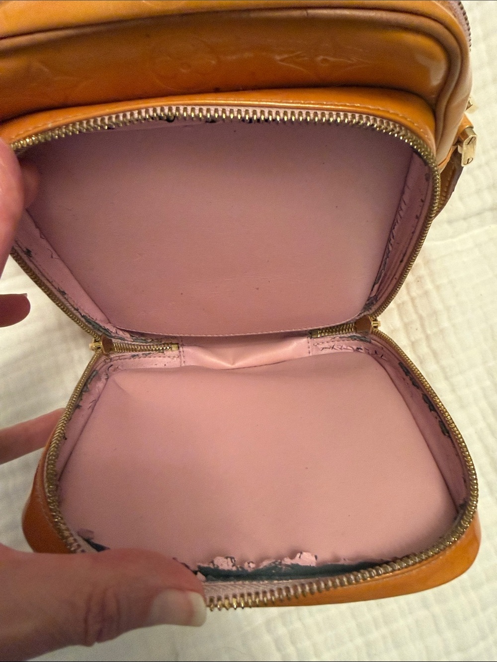 Louis Vuitton Monogram Vernis Wooster bag - Picture 8 of 15